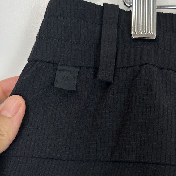 Lululemon Shadow Lite Pant 30" in Black Size 36 Lightweight Travel/Everyday Pant - Picture 7 of 10